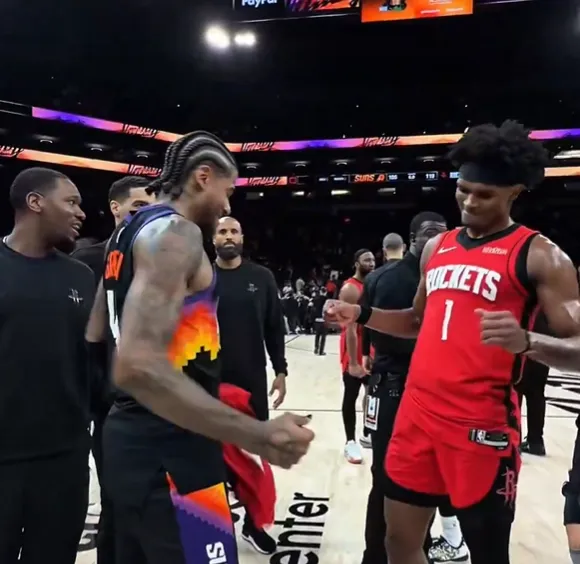 开云体育App-满满爱意！杰伦-格林赛后与阿门、申京、范弗利特一一拥抱